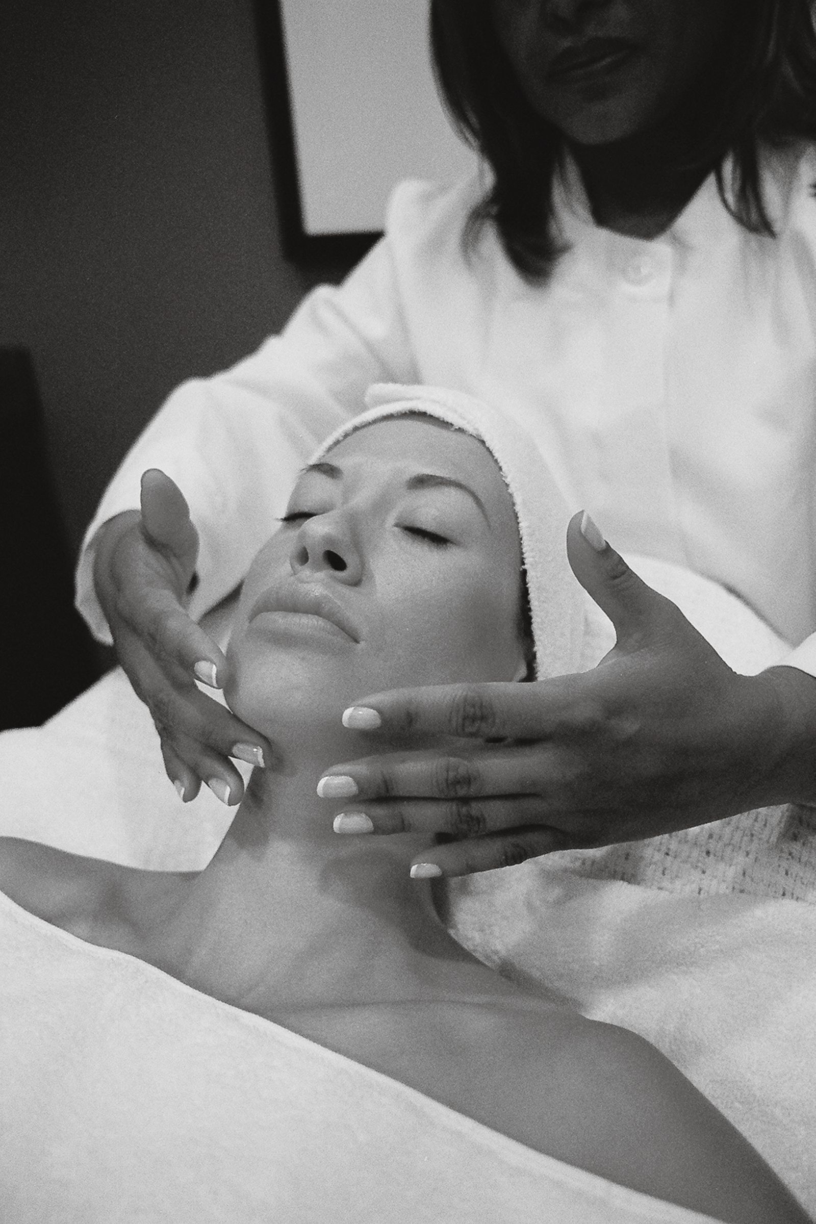 Masaje facial relajante